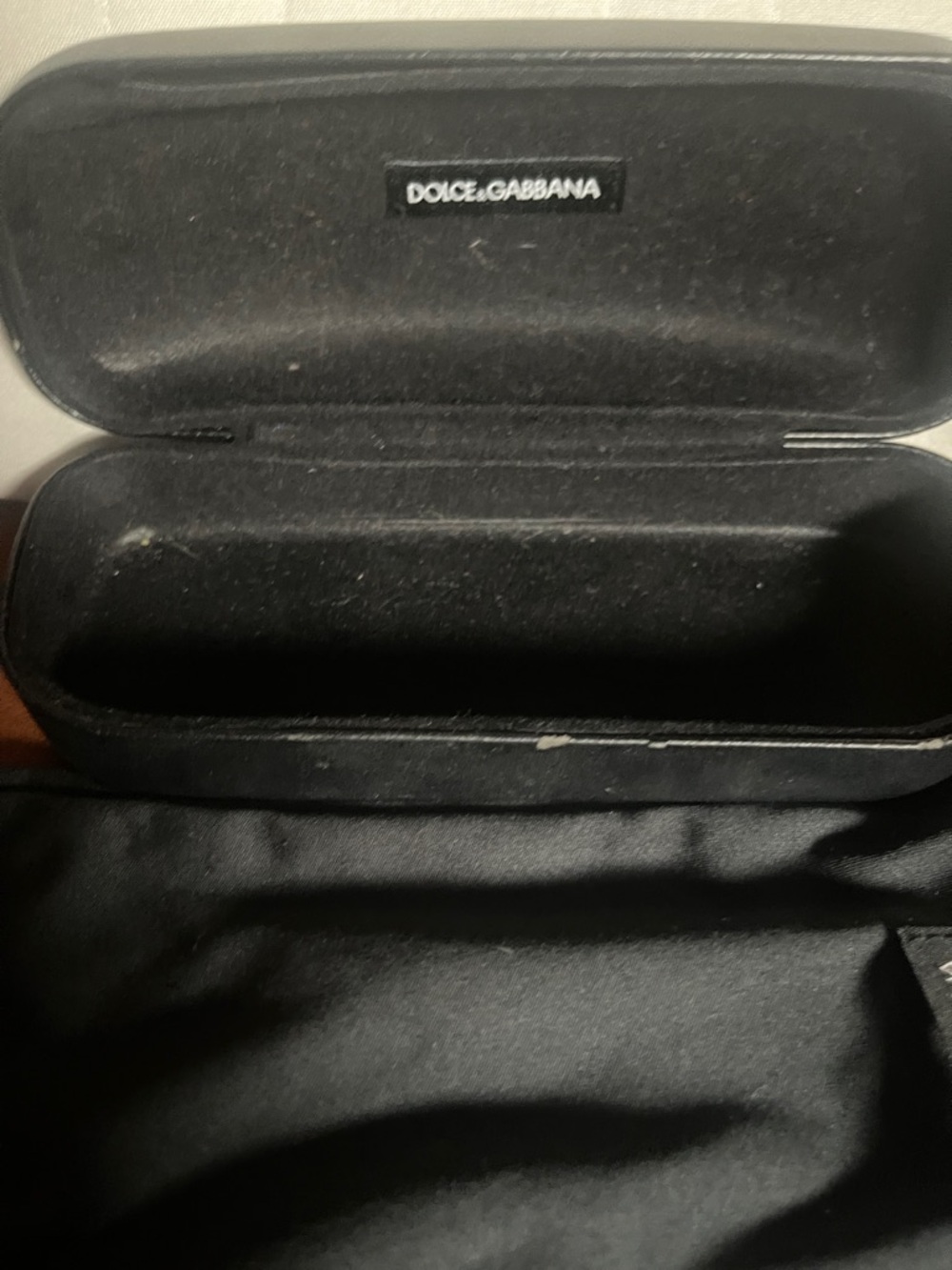 Dolce & Gabbana Black Sunglasses Case with Black Drawstring Pouch - Picture 2 of 4